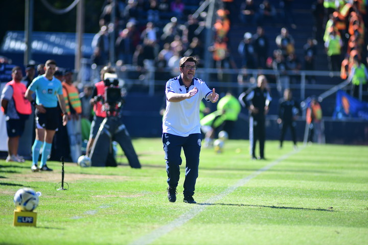 Berti, con Bielsa como mentor pero con su propio libreto. Foto: Ramiro Gomez / Mendoza