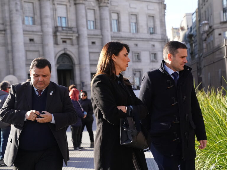 Arenga política de Milei a senadores y diputados: "No nos dejemos psicopatear por los kukas y los periodistas"