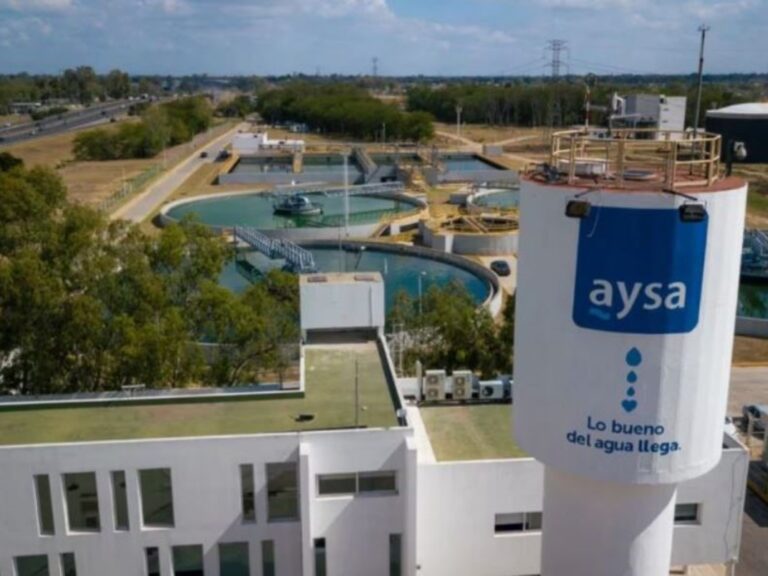 AySA: el Gobierno posterga el plazo para su privatización, que sumaría US$ 500 millones