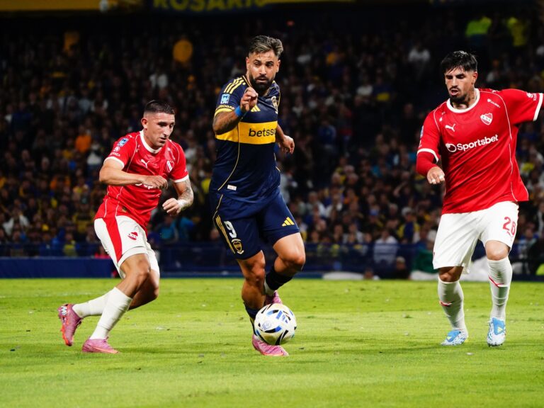 Boca desmiente el interés por Lomónaco y mueve piezas en el plantel: salen dos de los "colgados"