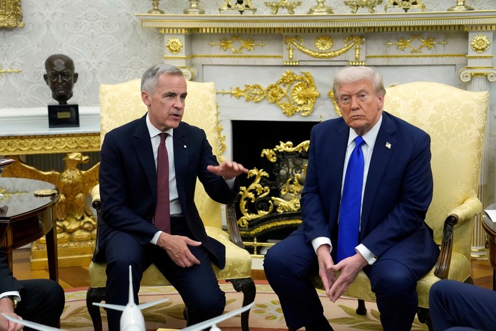 Canadá desafía a Trump y anuncia aranceles por 20 mil millones de dólares a 700 productos de Estados Unidos: escala la guerra comercial