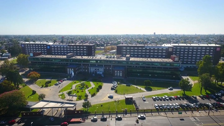 Hospital Posadas, en la zona oeste, quedaría en la órbita de Nación pero solo para alta complejidad.