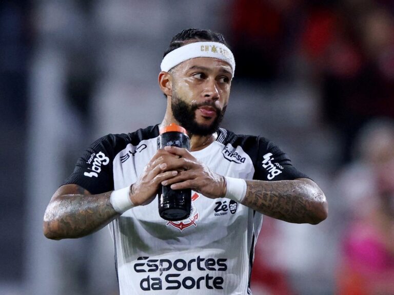 Corinthians dio marcha atrás y le renovó el contrato a Memphis Depay hasta 2028: los puntos clave del nuevo vínculo