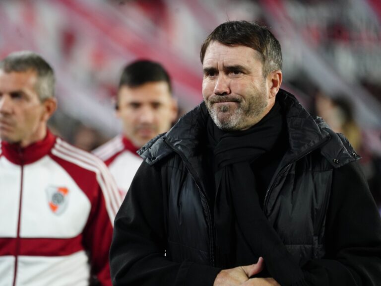 Coudet suspendió la conferencia de prensa tras la eliminación de River: volvió a perder la brújula y debe ser consecuente con sus palabras