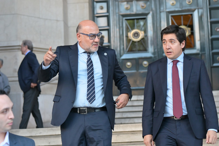 Diego Barroetaveña y el diputado Gonzalo Roca. Foto: Federico López Claro.
