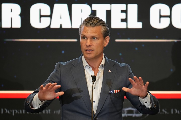 Hegseth dio pocos detalles sobre cómo serían las operaciones. Foto: AP
