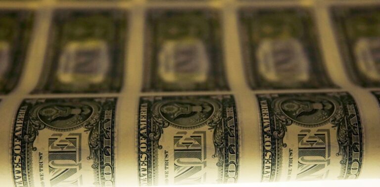 Dólar blue hoy: a cuánto cotiza este martes 18 de agosto