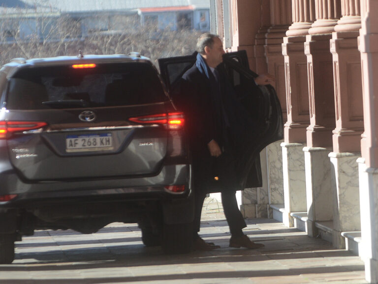 El juez Lijo le concedió a Manuel Adorni 15 días más para que justifique el aumento de su patrimonio