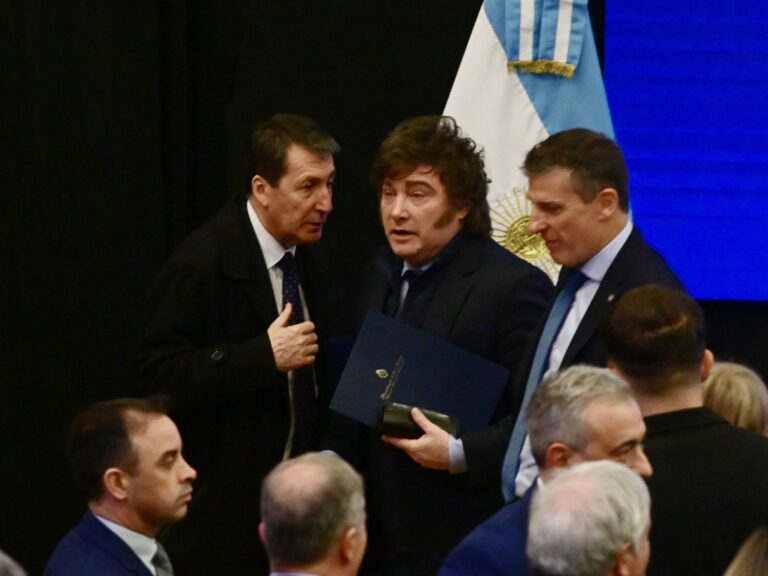 Javier Milei y sus medidas, EN VIVO: El Gobierno inicia una semana clave en el Congreso con reformas y la oposición presiona con proyectos sobre la morosidad