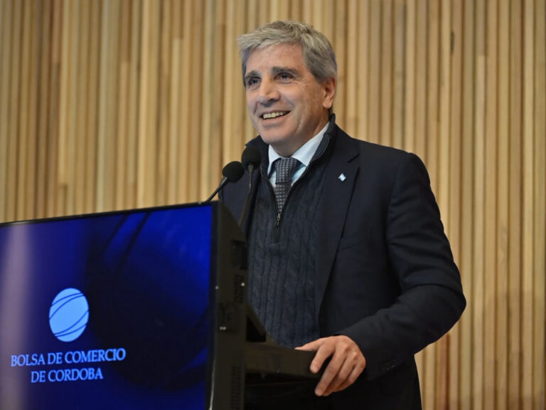Javier Milei y sus medidas, EN VIVO: "Hay que revisar la condición psiquiátrica del Presidente", el insólito pedido de Alberto Fernández al reaparecer en un streaming