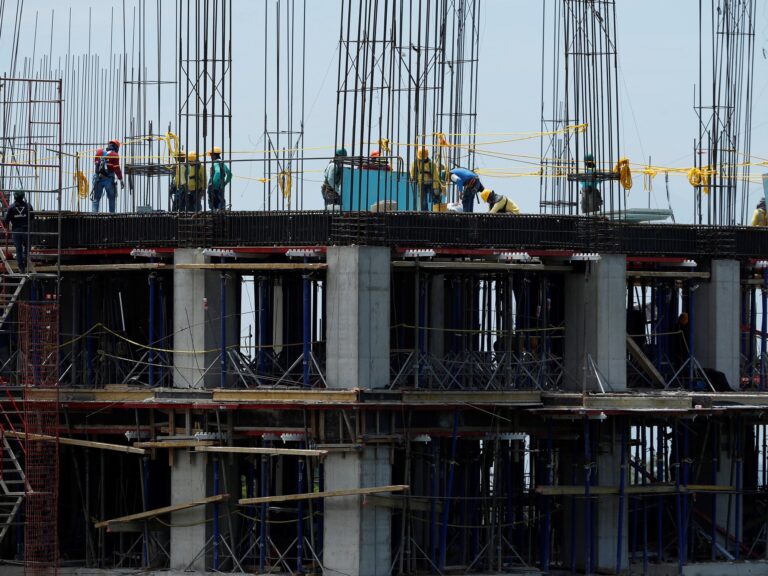 La inversión tuvo una caída del 7,6% en el primer semestre del año