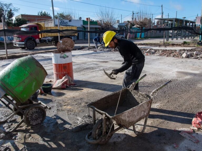 Las provincias destinan cada vez menos a inversión: el gasto de capital cayó al 9,5% del presupuesto en 2025