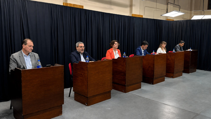 Seis de los 7 candidatos a intendente de Marcos Juárez debatieron en la televisión regional el viernes último.