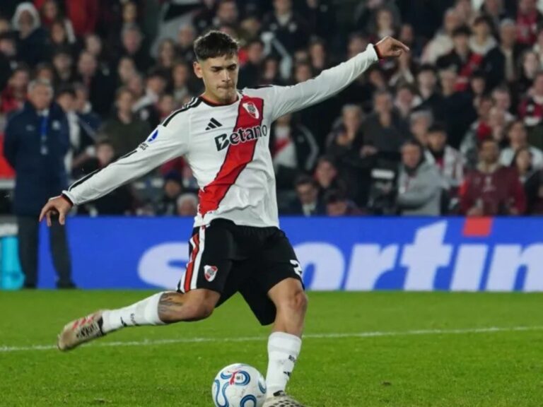 Martínez Quarta, señalado en River: la eliminación terminó de quebrar su relación con los hinchas y lo quieren en Qatar