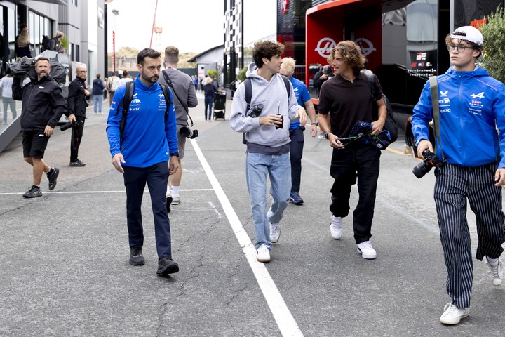 Max Verstappen movió una pieza y desarmó el juego de las sillas de la Fórmula 1: qué cambia para el futuro de Franco Colapinto