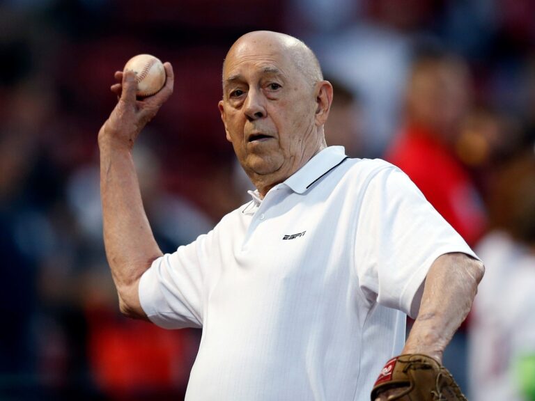 Murió Bill Rasmussen, el fundador de ESPN: la historia de la tarjeta de crédito que cambió la TV deportiva