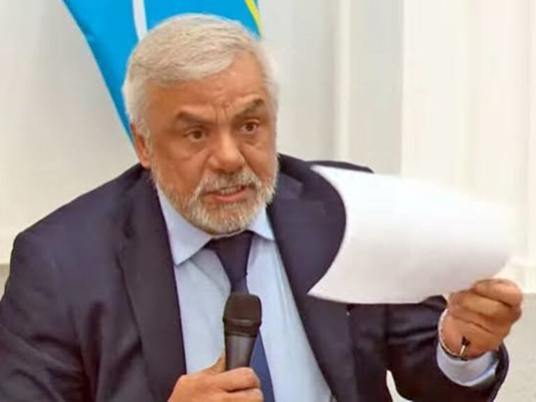 Otra baja en el Gobierno de un dirigente ligado a Santiago Caputo: renunció el jefe de la Aduana, José Velis