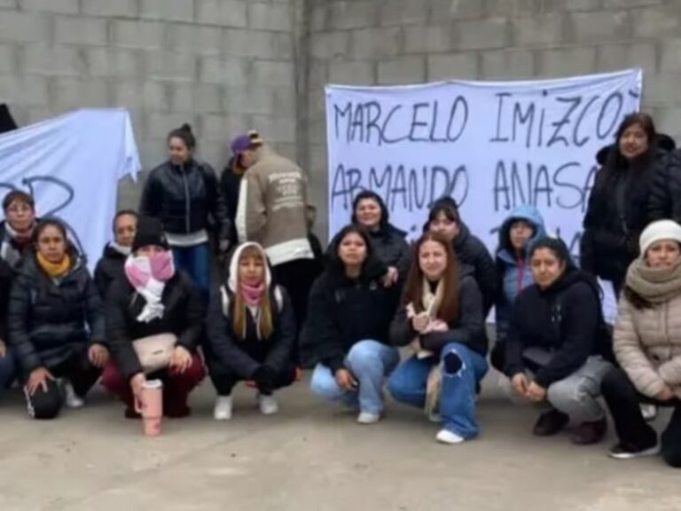 "Piensen la próxima vez que voten": el discurso tras el cierre de una histórica fábrica textil que tiene como socio a un exjugador de Los Pumas