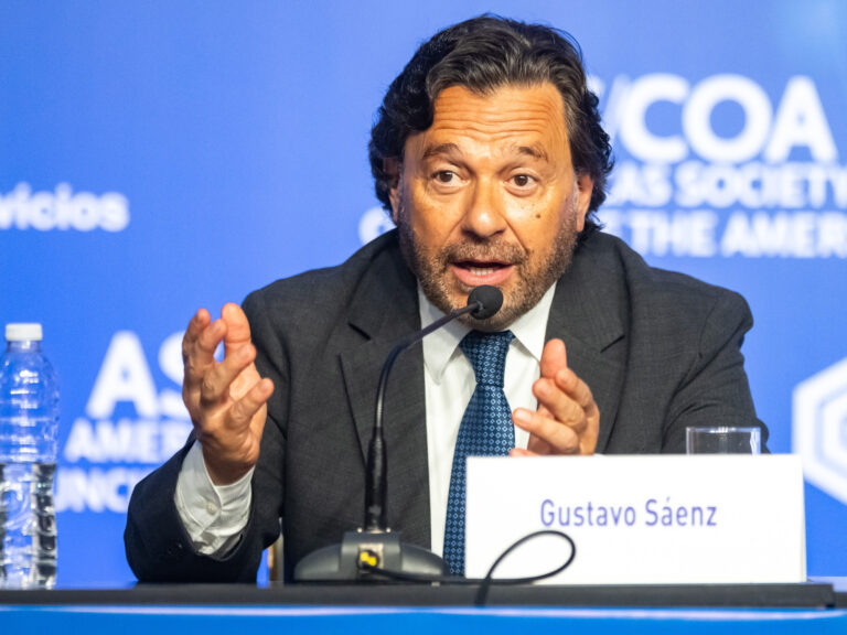 Sáenz defendió el acuerdo con el Gobierno por "zonas cálidas" y estimó que subsidiará hasta el 80% del costo de la electricidad en Salta