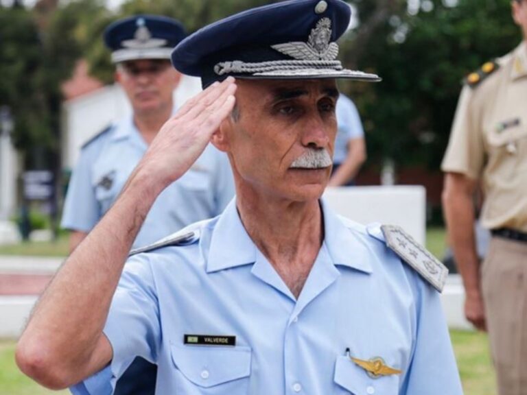 "Soberanía en Magallanes": una declaración del jefe de la Fuerza Aérea Argentina generó malestar en Chile