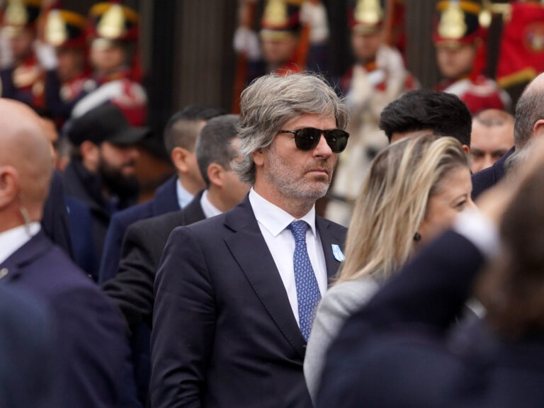 Sorpresiva renuncia del representante argentino ante los organismos internacionales que luchan contra el lavado