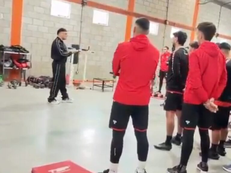 "Soy pecador": Chacarita recurrió a la ayuda de un exfutbolista pastor para zafar del descenso